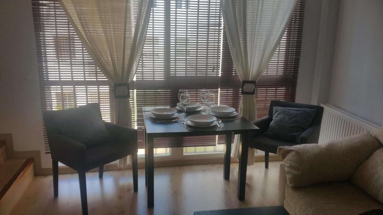 דירות סביליה Acogedor Duplex En El Centro - Wifi מראה חיצוני תמונה